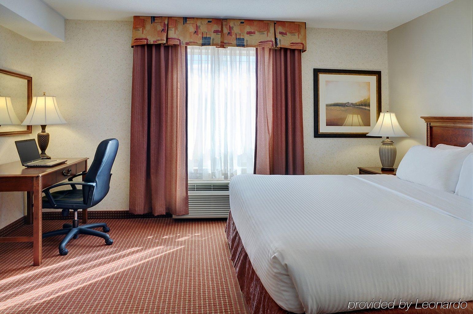 Coast Grimshaw Hotel & Suites Exterior foto